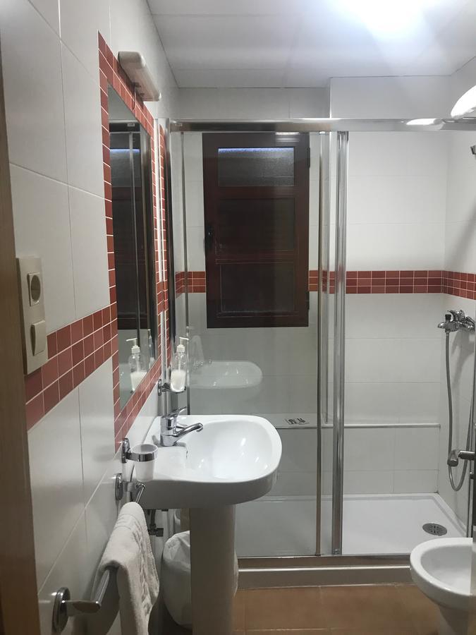Hostal Rio De Oro Alcalá la Real Kültér fotó